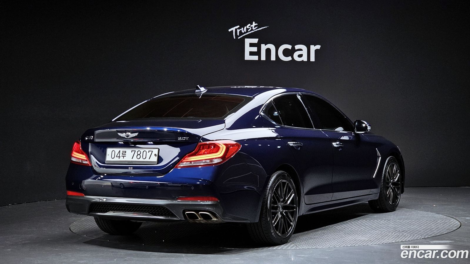 Genesis G70