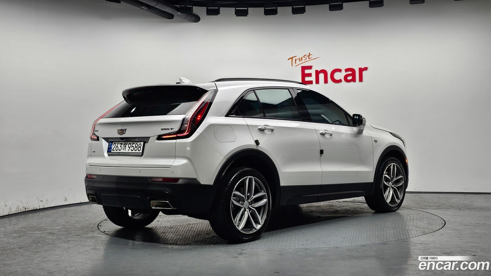 Cadillac XT4