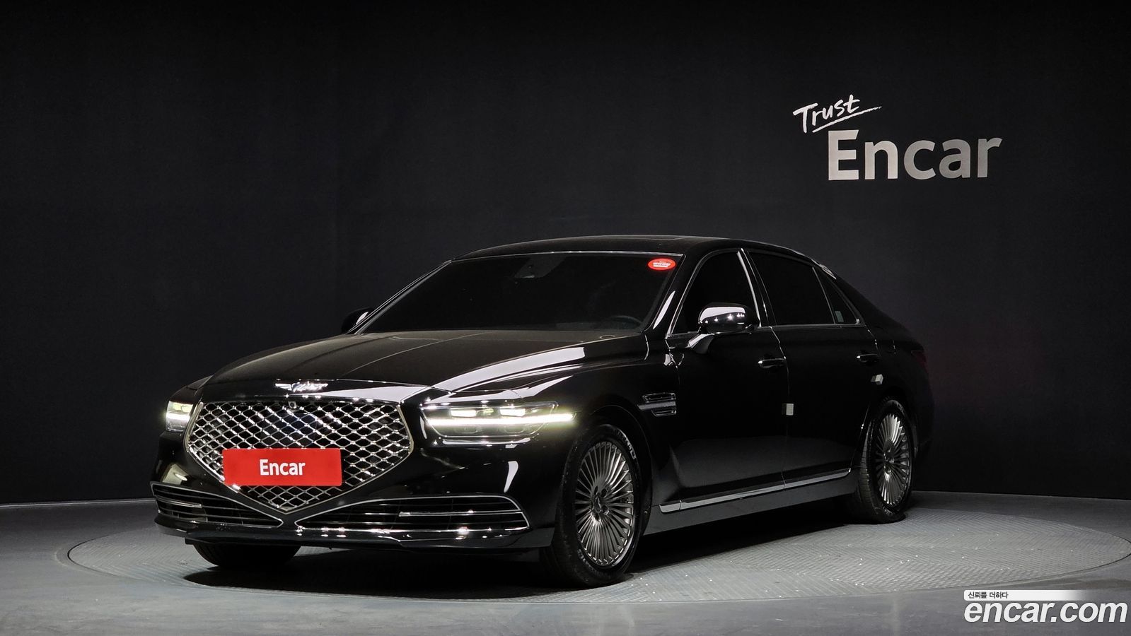 Genesis G90