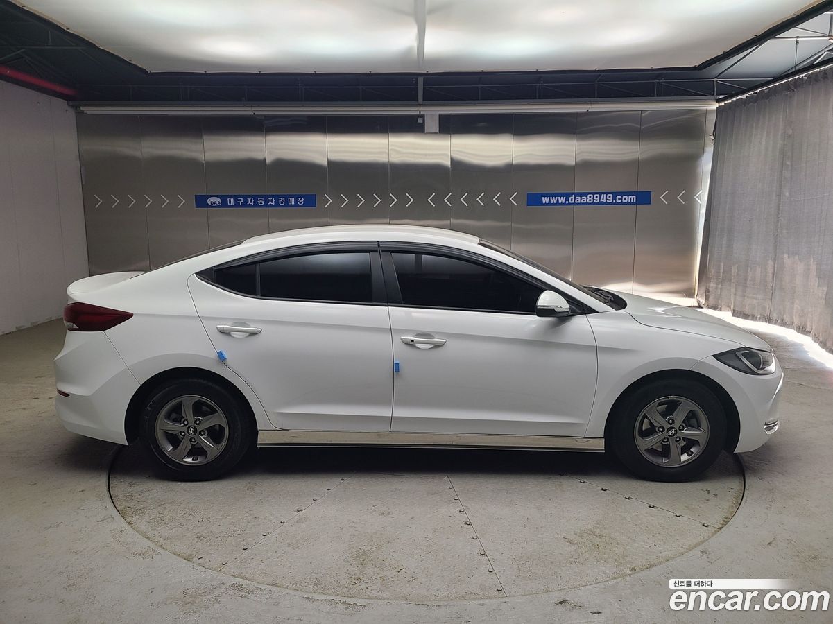 Hyundai AVANTE