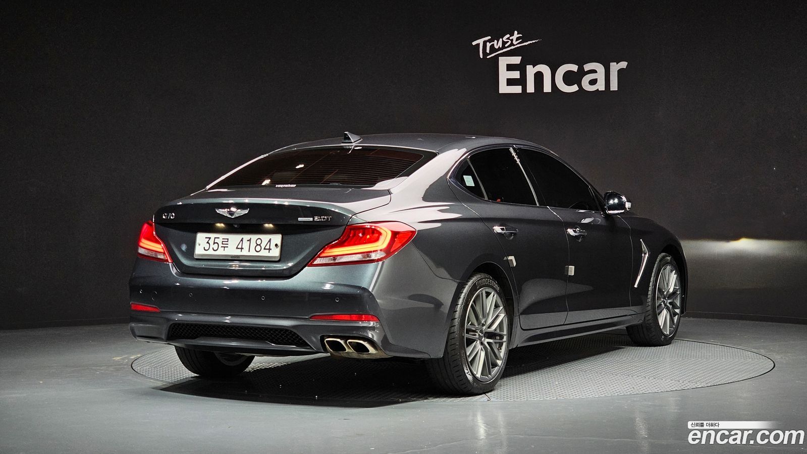 Genesis G70