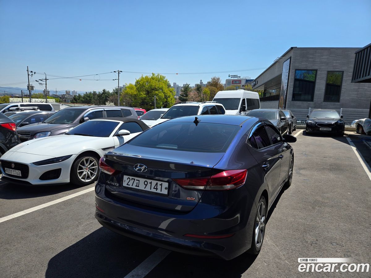 Hyundai AVANTE