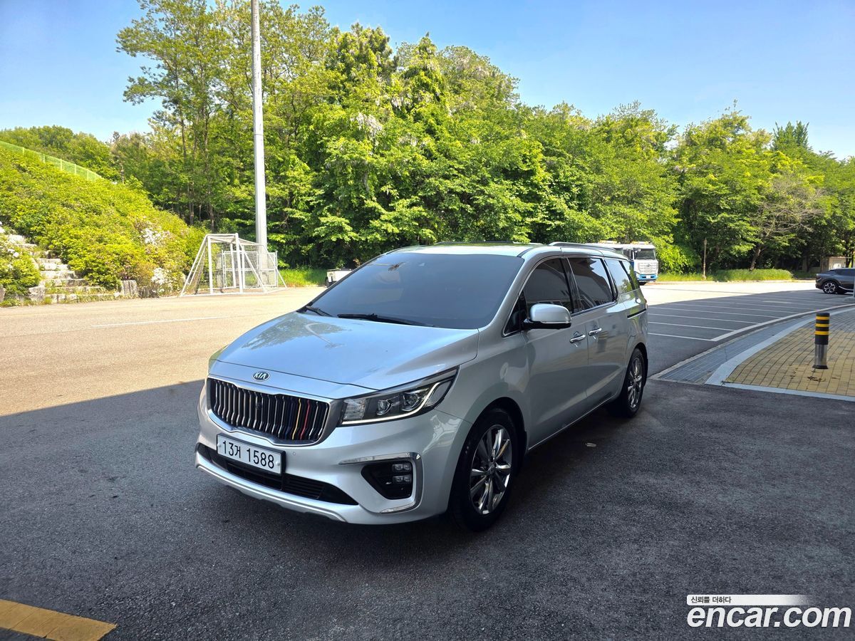 Kia Canival