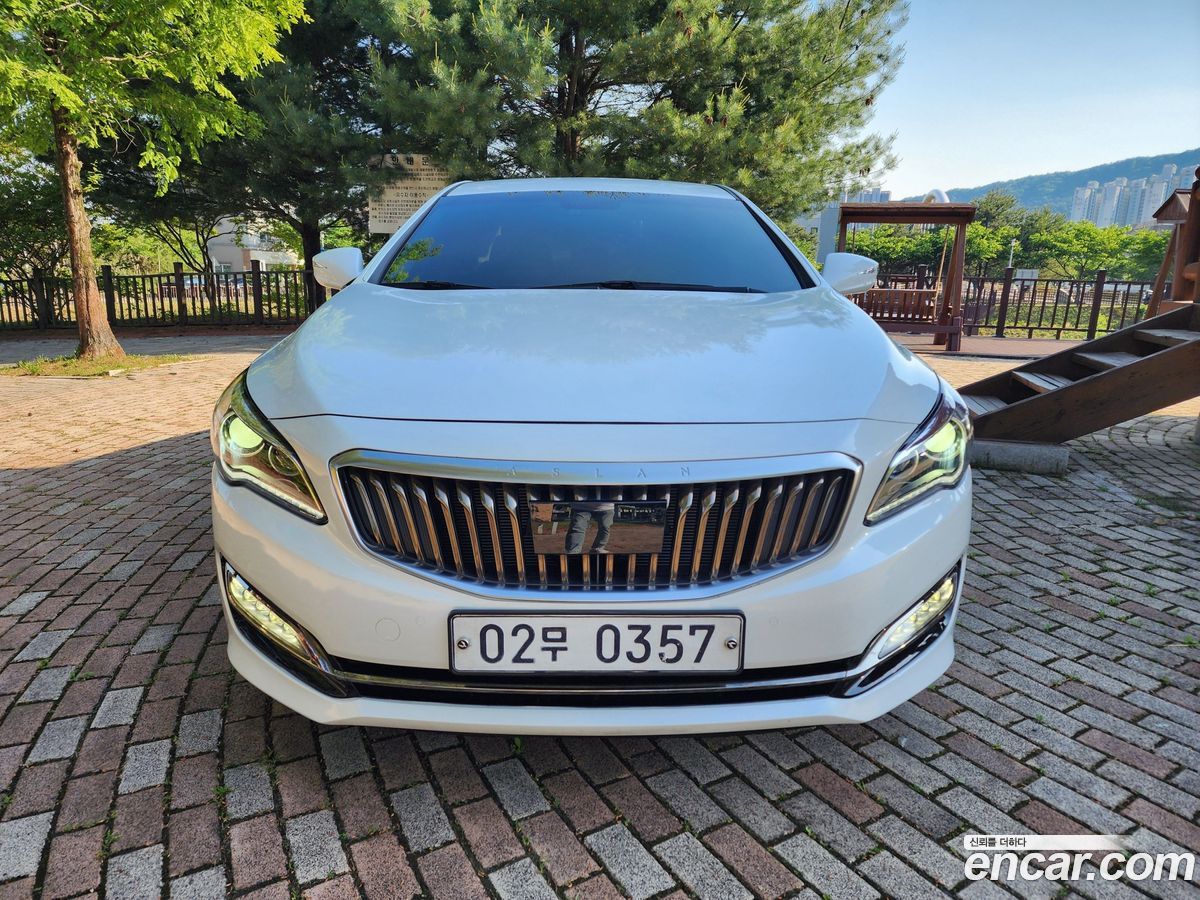 Hyundai Aslan