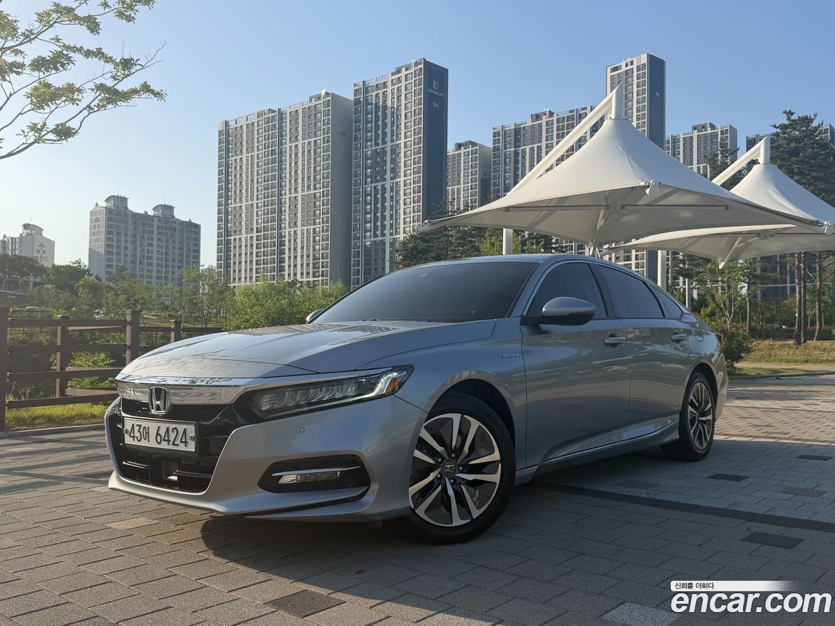 Honda Accord Mk10