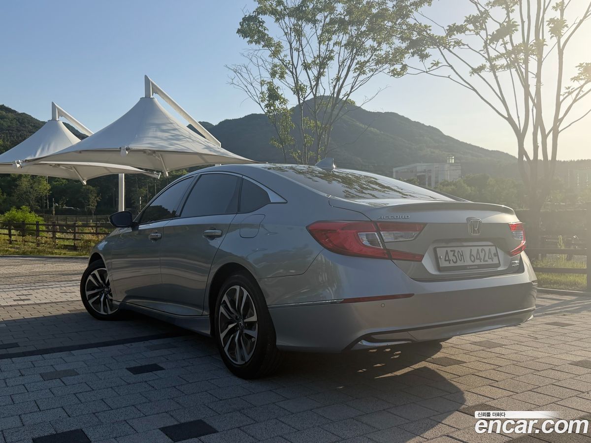 Honda Accord Mk10