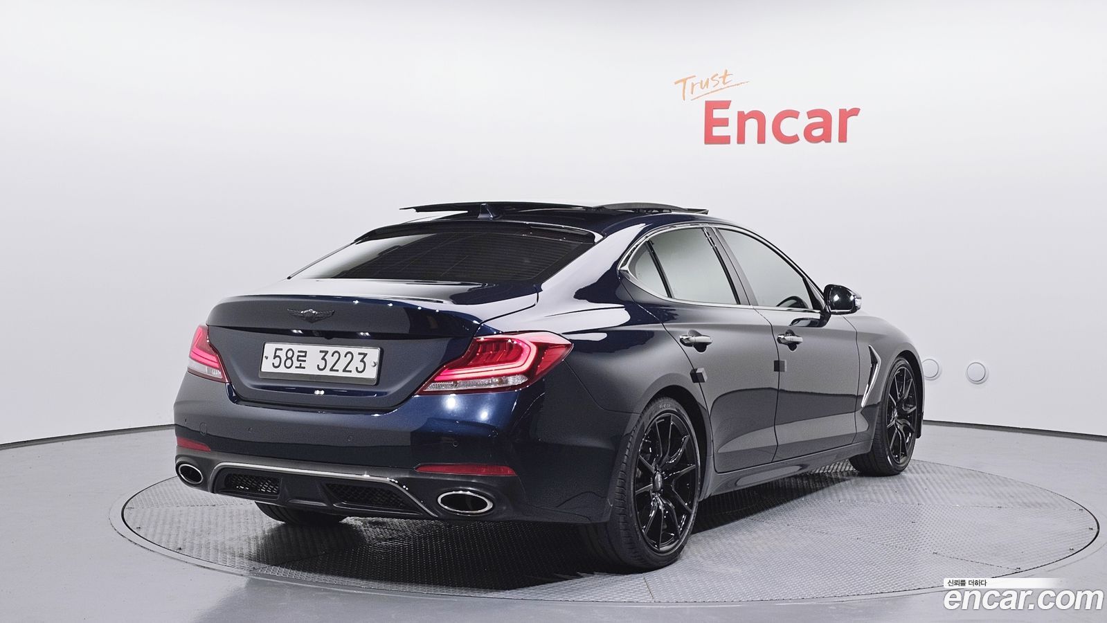 Genesis G70