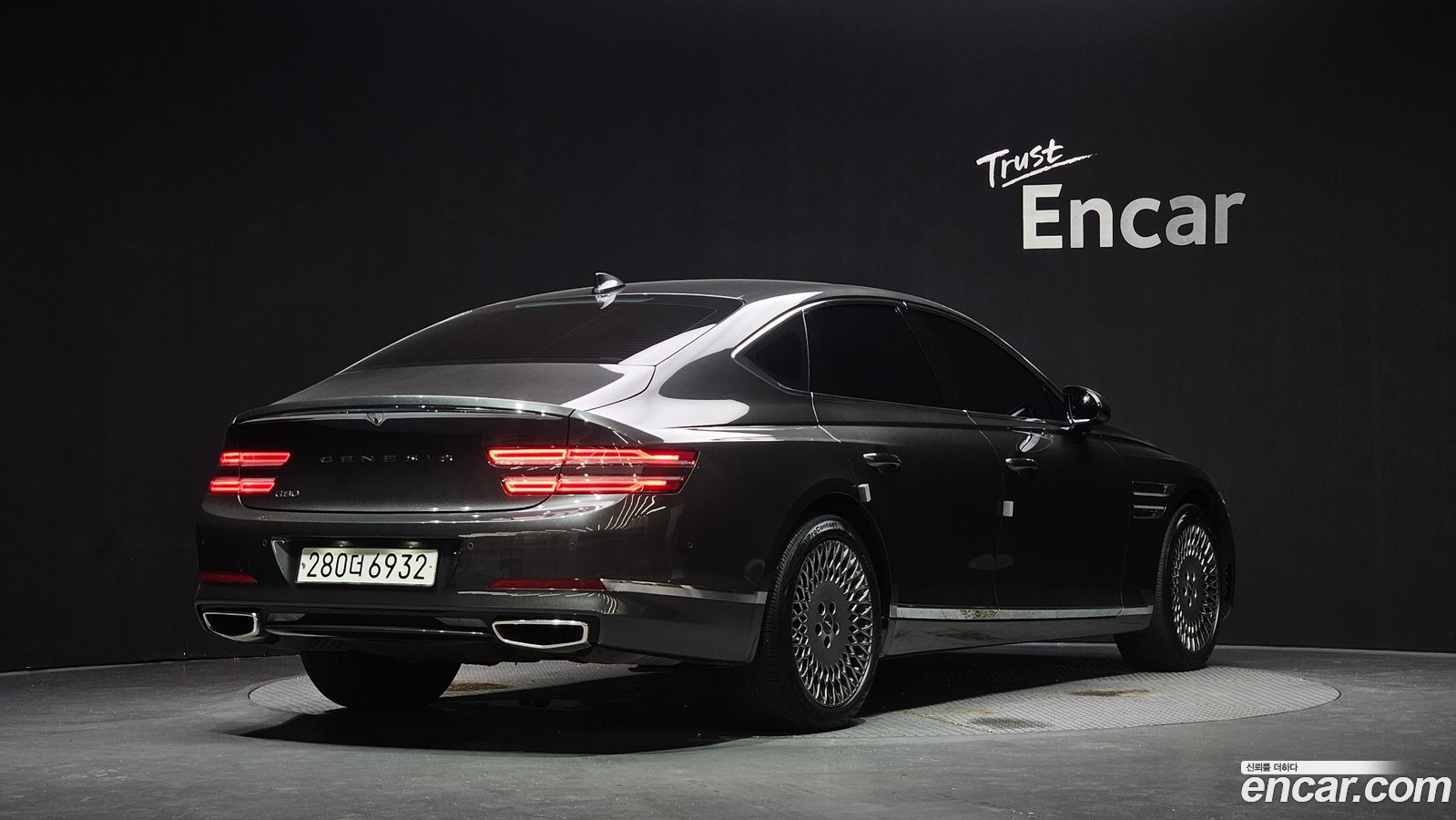 Genesis G80