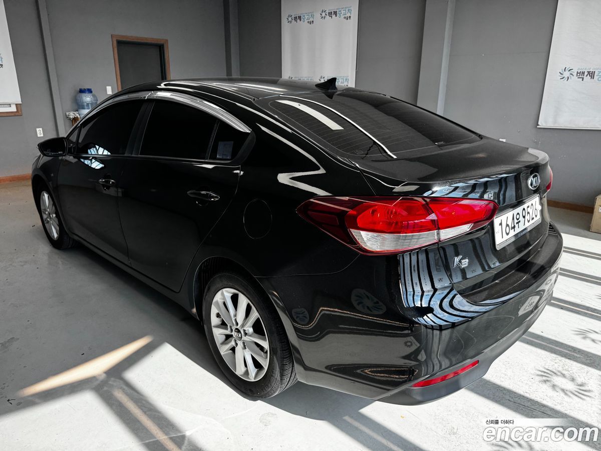 Kia K3