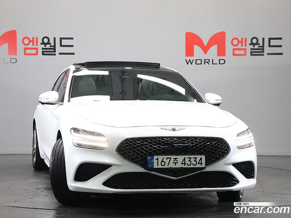 Genesis G70