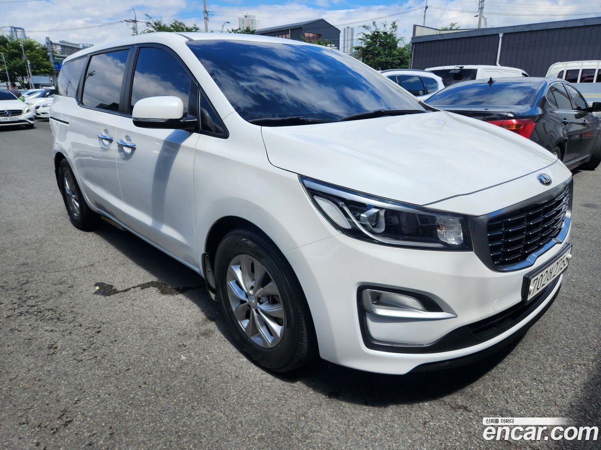 Kia Canival