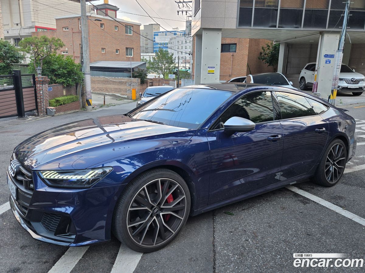 Audi S7