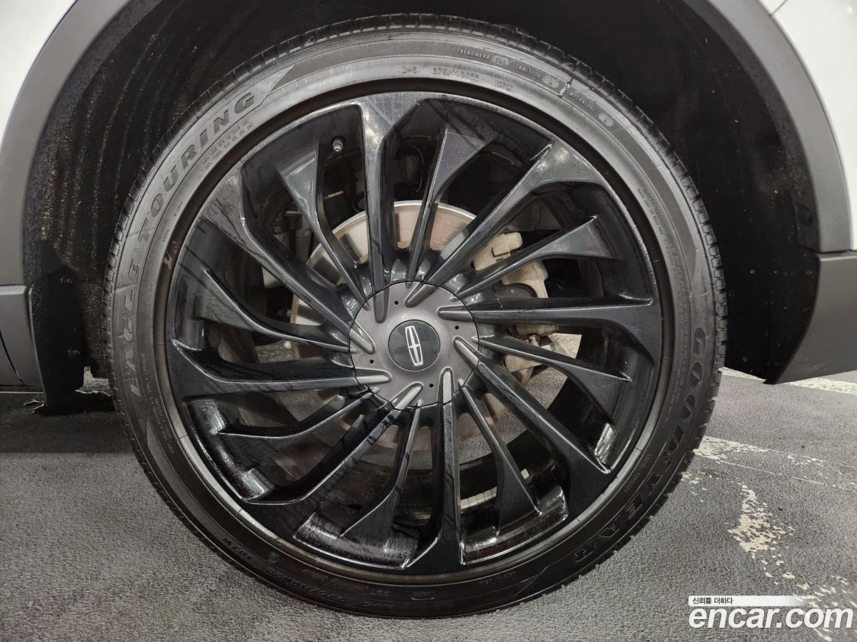 Lincoln Aviator Mk2