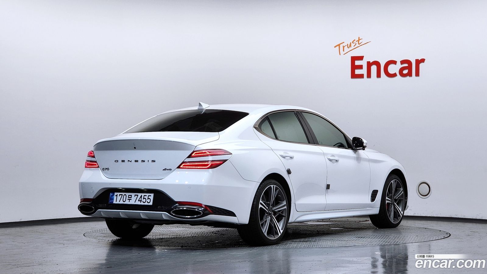 Genesis G70