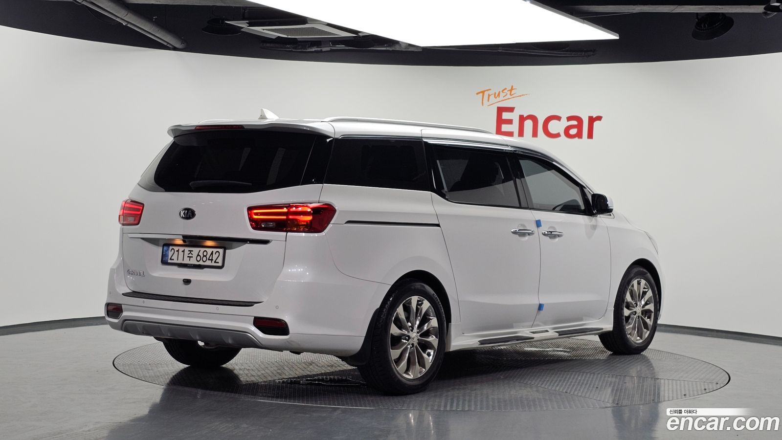 Kia Canival