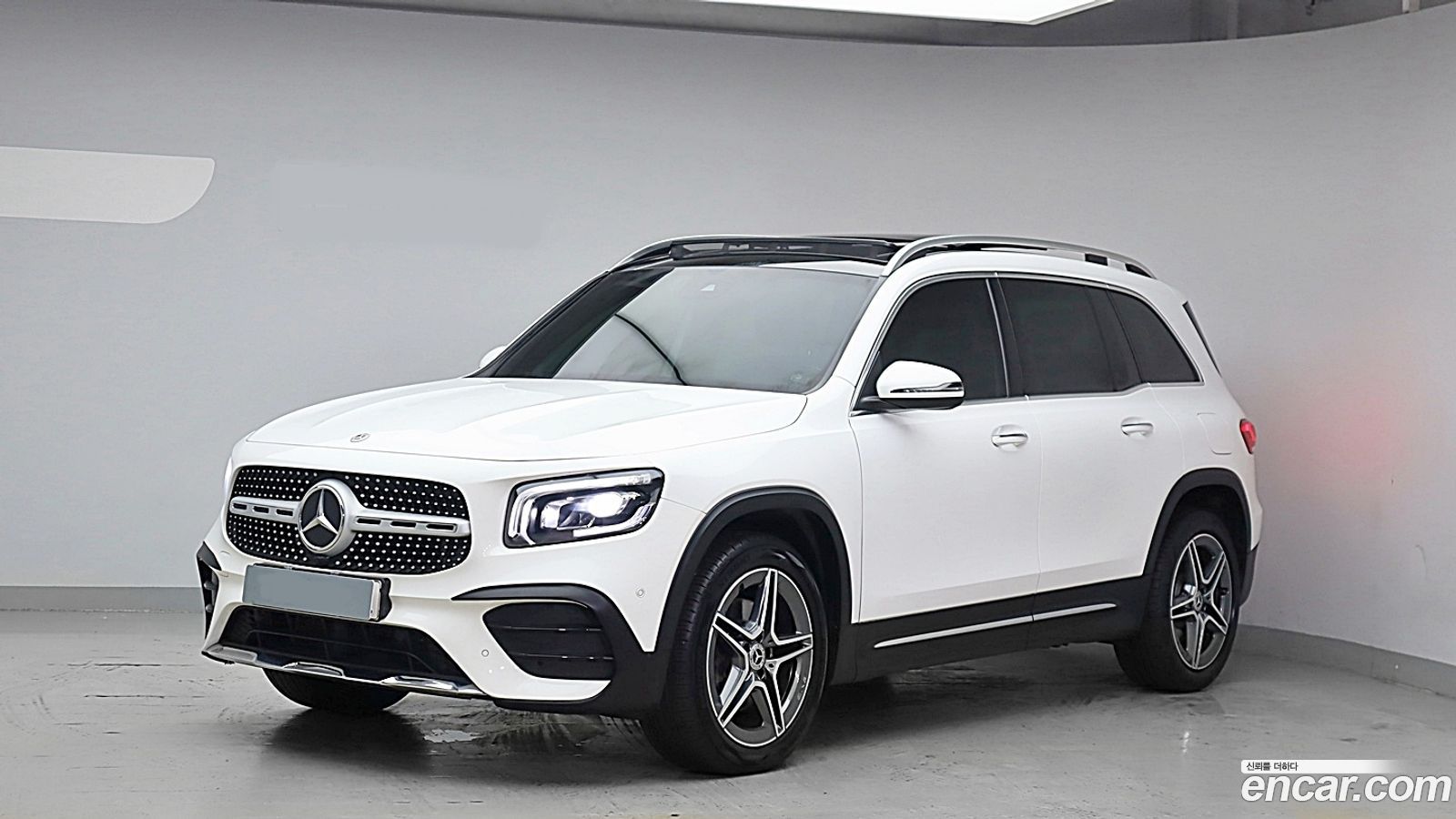 Mercedes-Benz GLB-Class