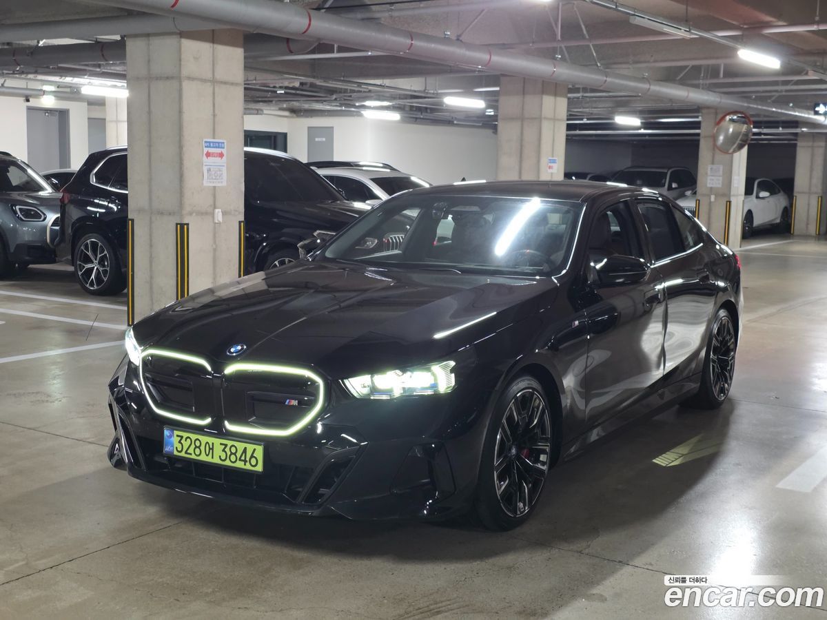 BMW i5