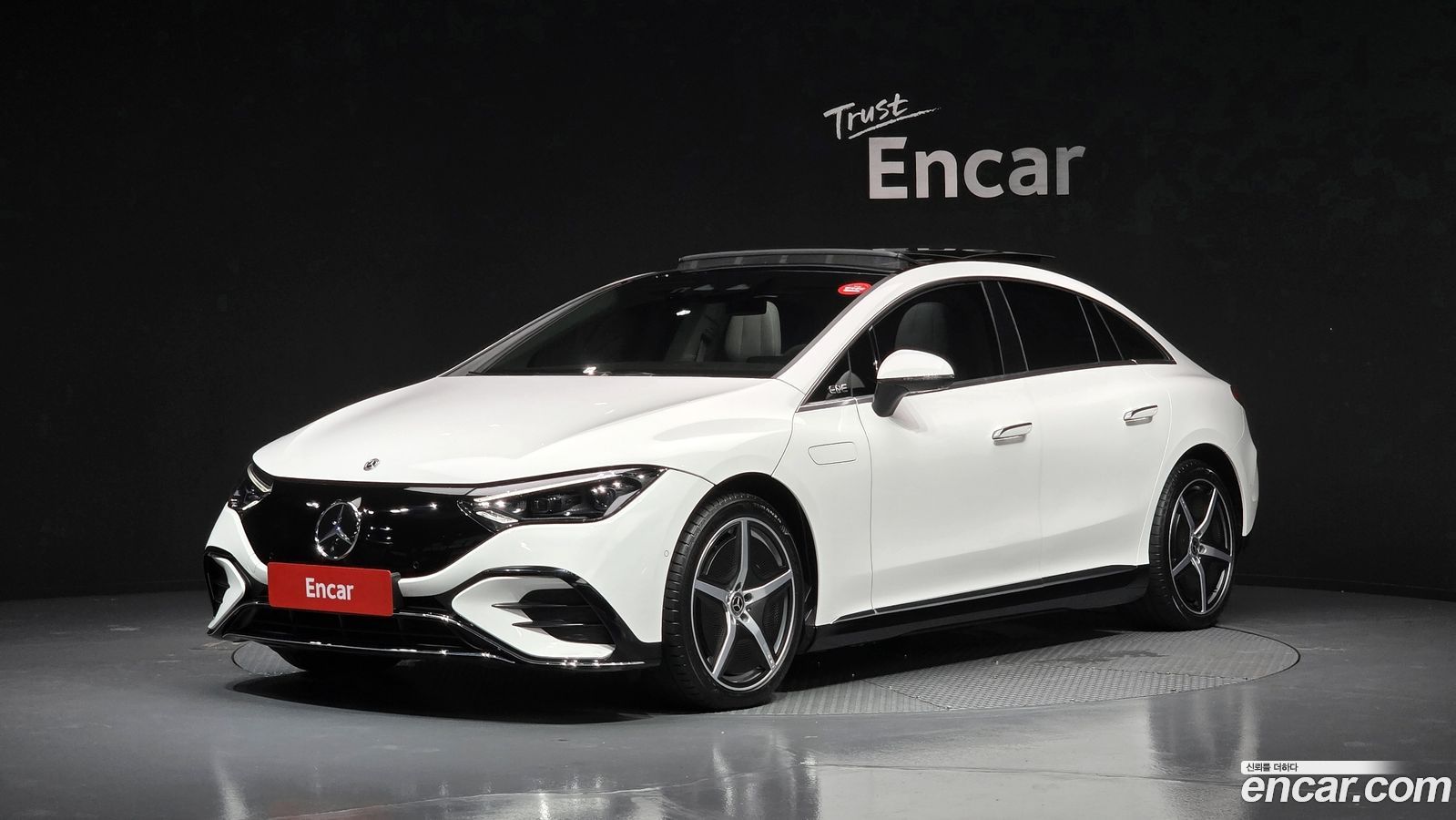Mercedes-Benz EQE
