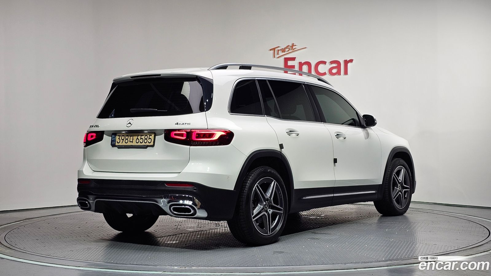 Mercedes-Benz GLB-Class