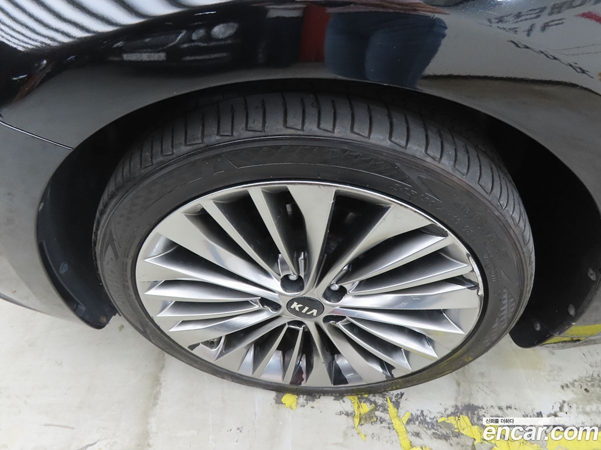 Kia K7