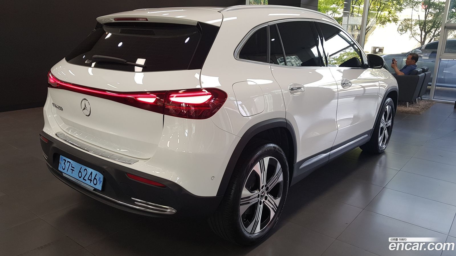 Mercedes-Benz EQA