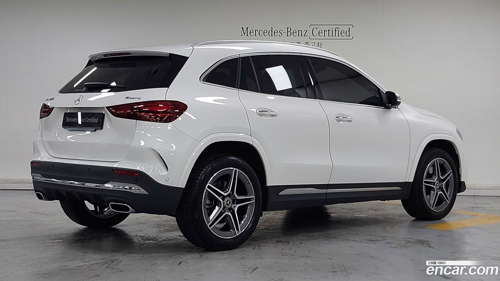 Mercedes-Benz GLA-Class