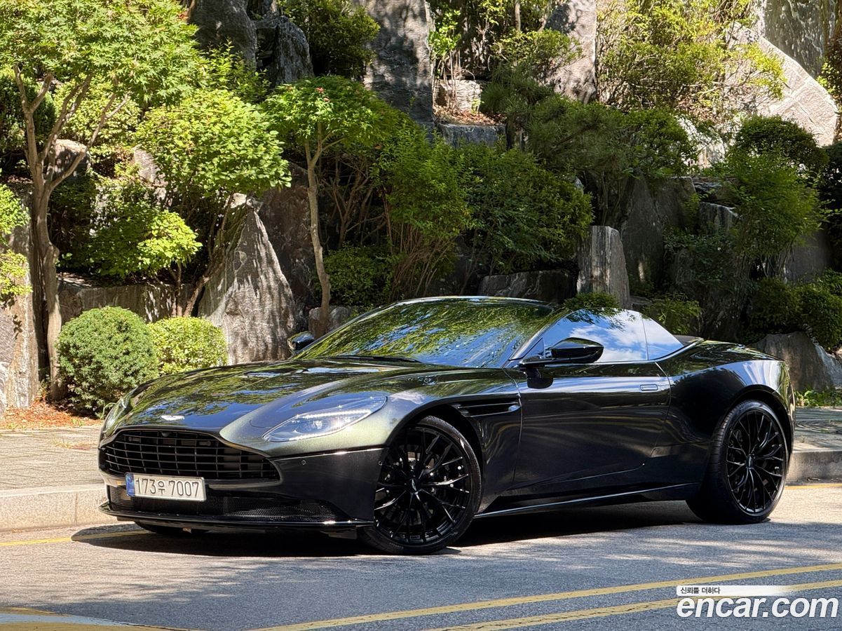 Astonmartin DB11