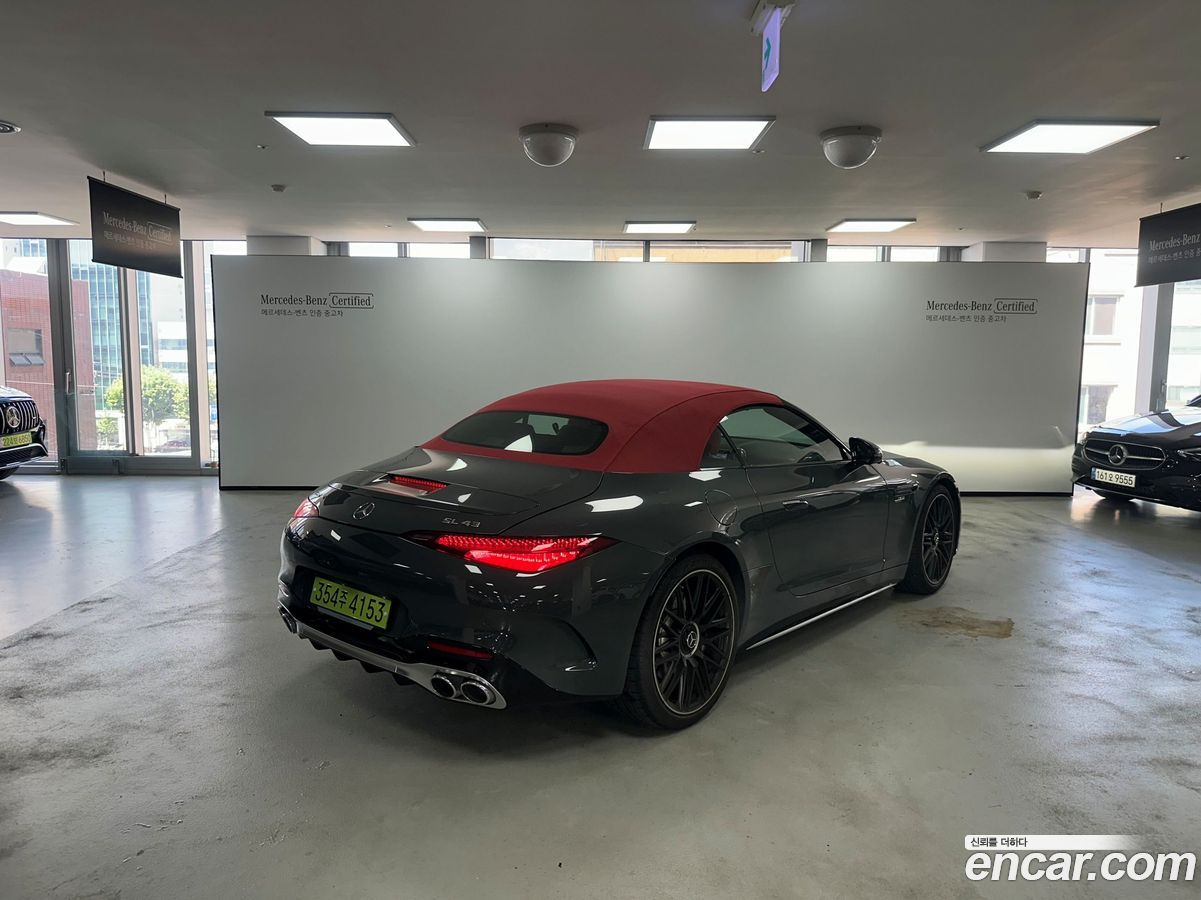 Mercedes-Benz SL-Class
