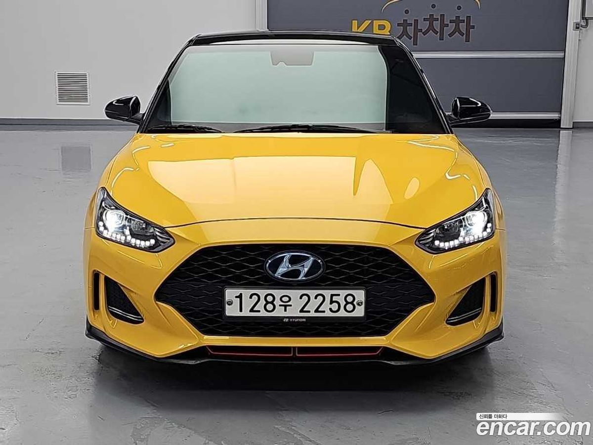 Hyundai Veloster