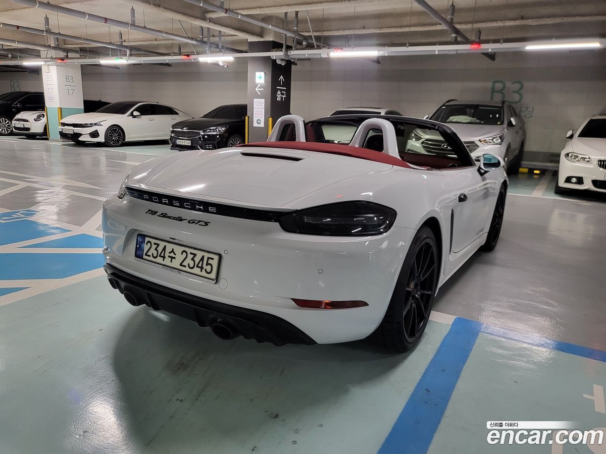 Porsche 718
