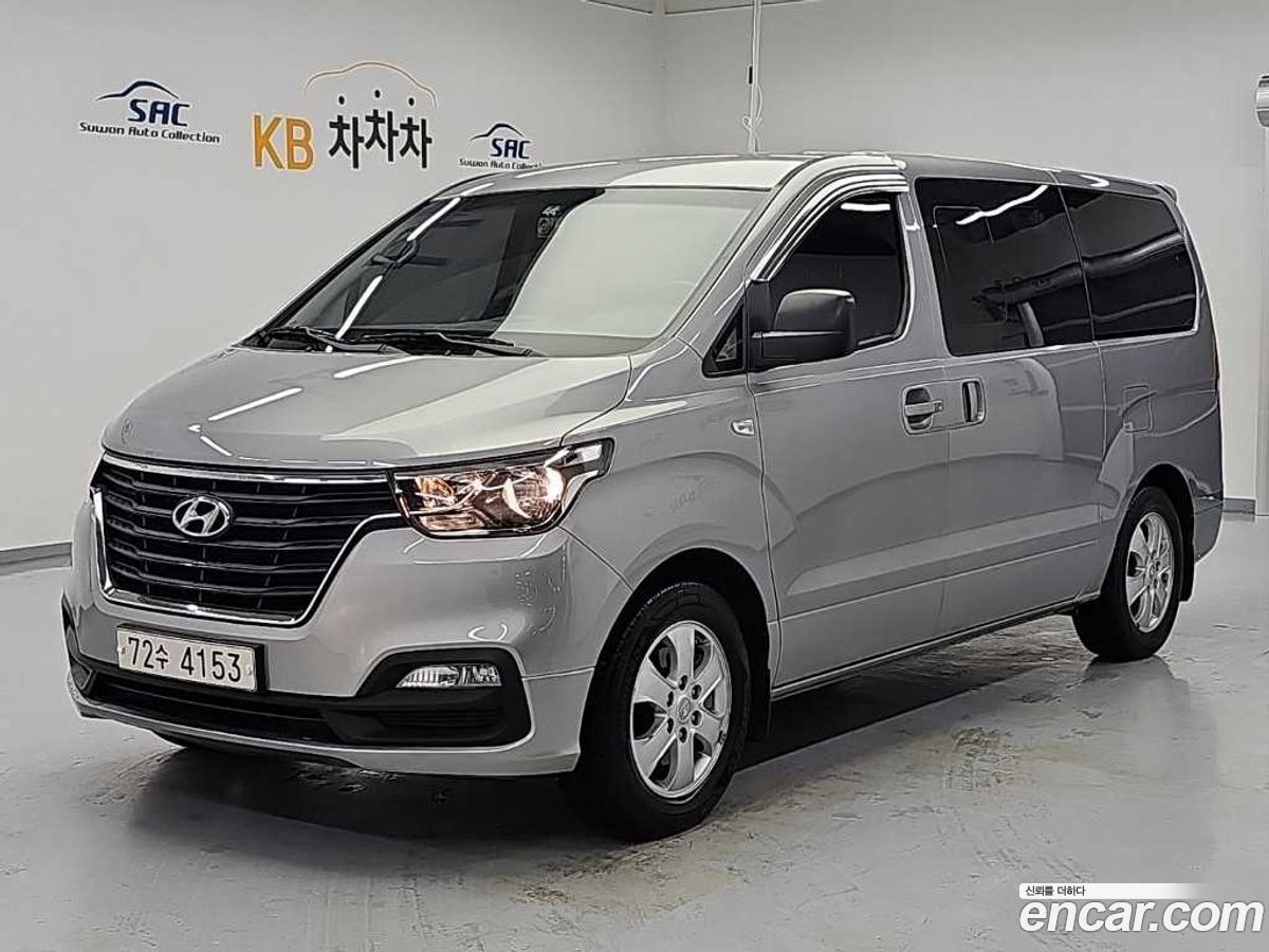 Hyundai Starex