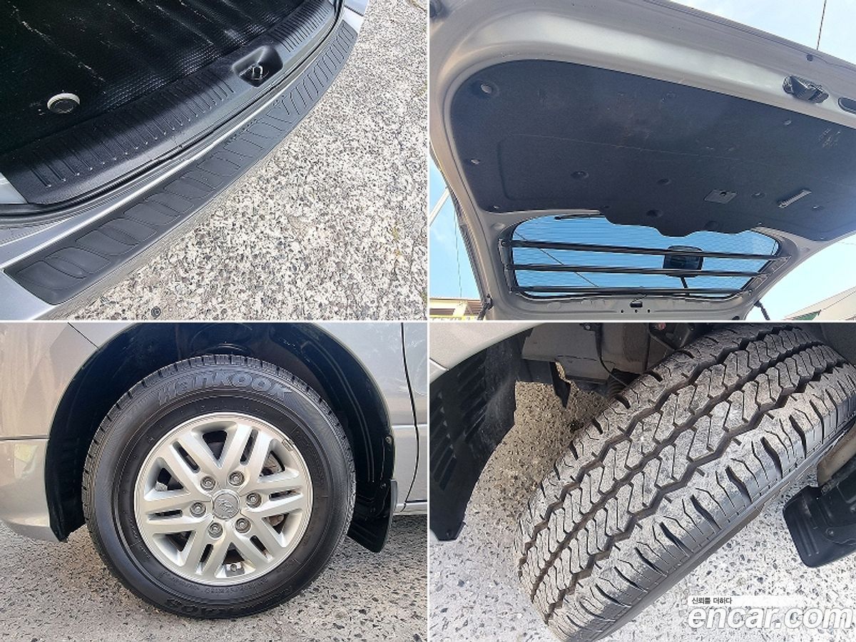 Hyundai Starex