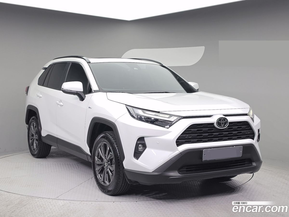 Toyota RAV4 Mk5