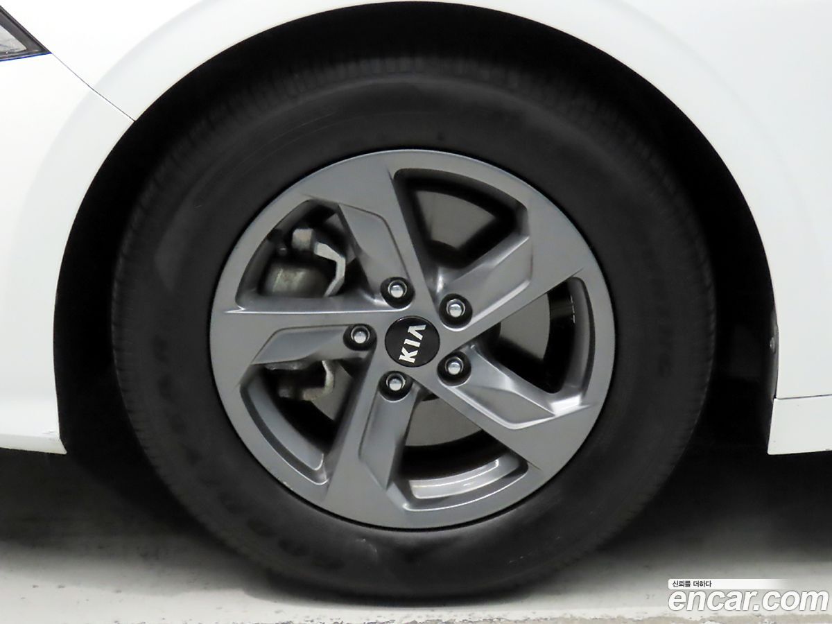 Kia K5 Mk3