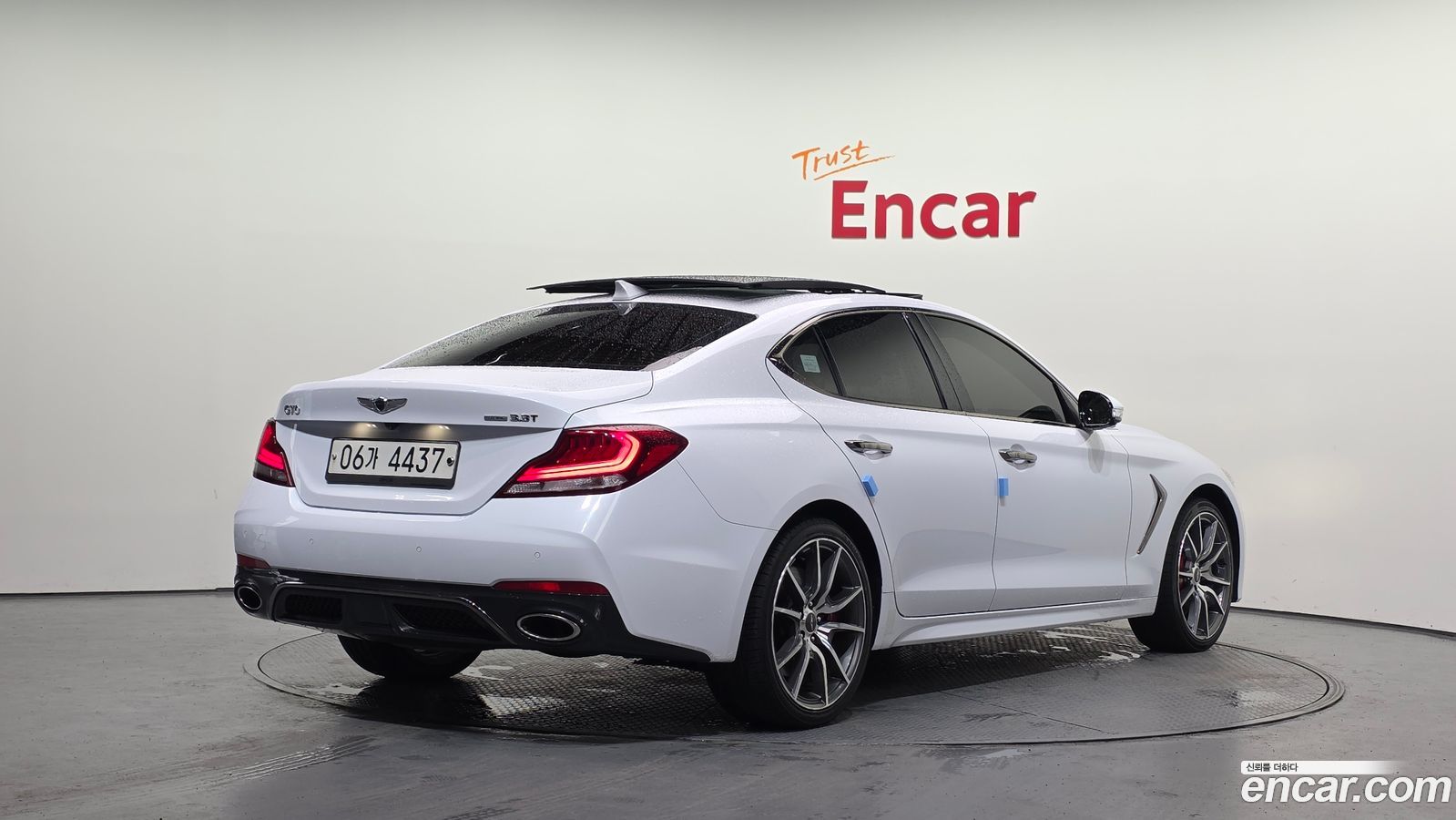 Genesis G70