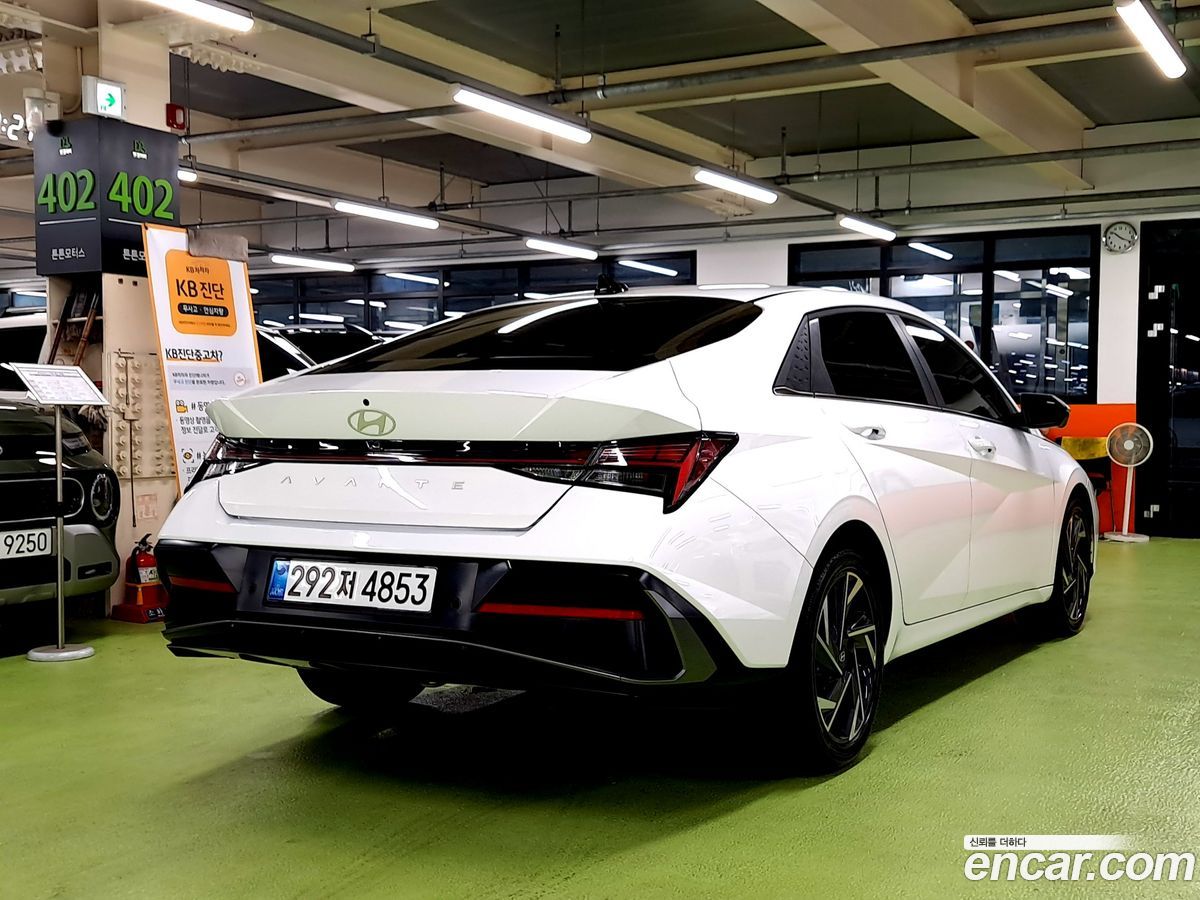 Hyundai AVANTE
