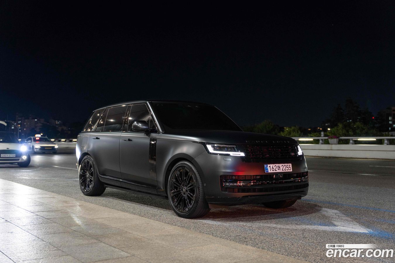 Land Rover Range Rover Mk5