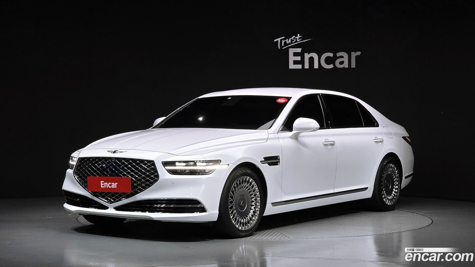 Genesis G90