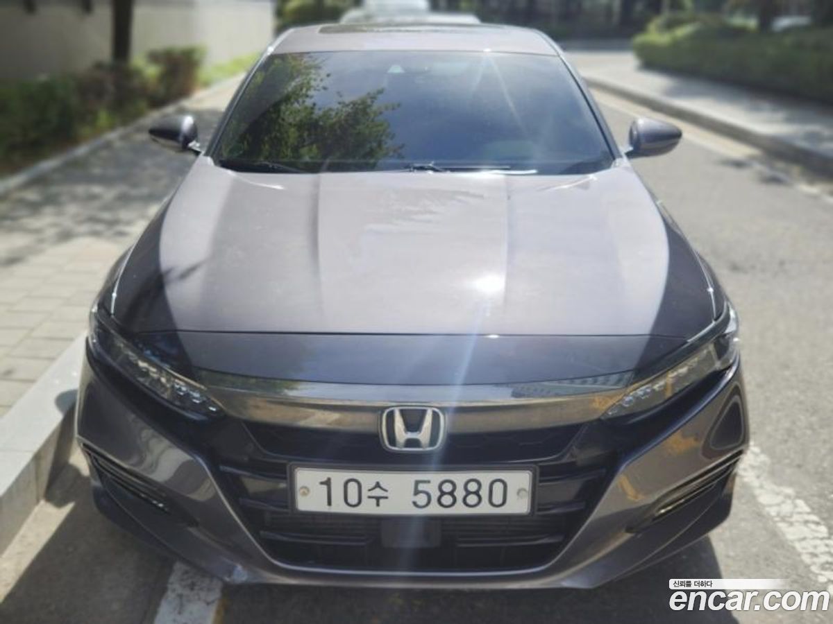 Honda Accord Mk10