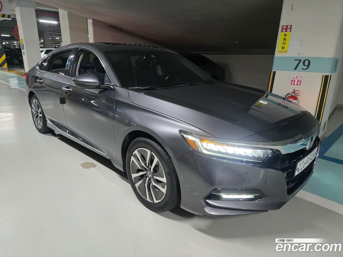 Honda Accord Mk10