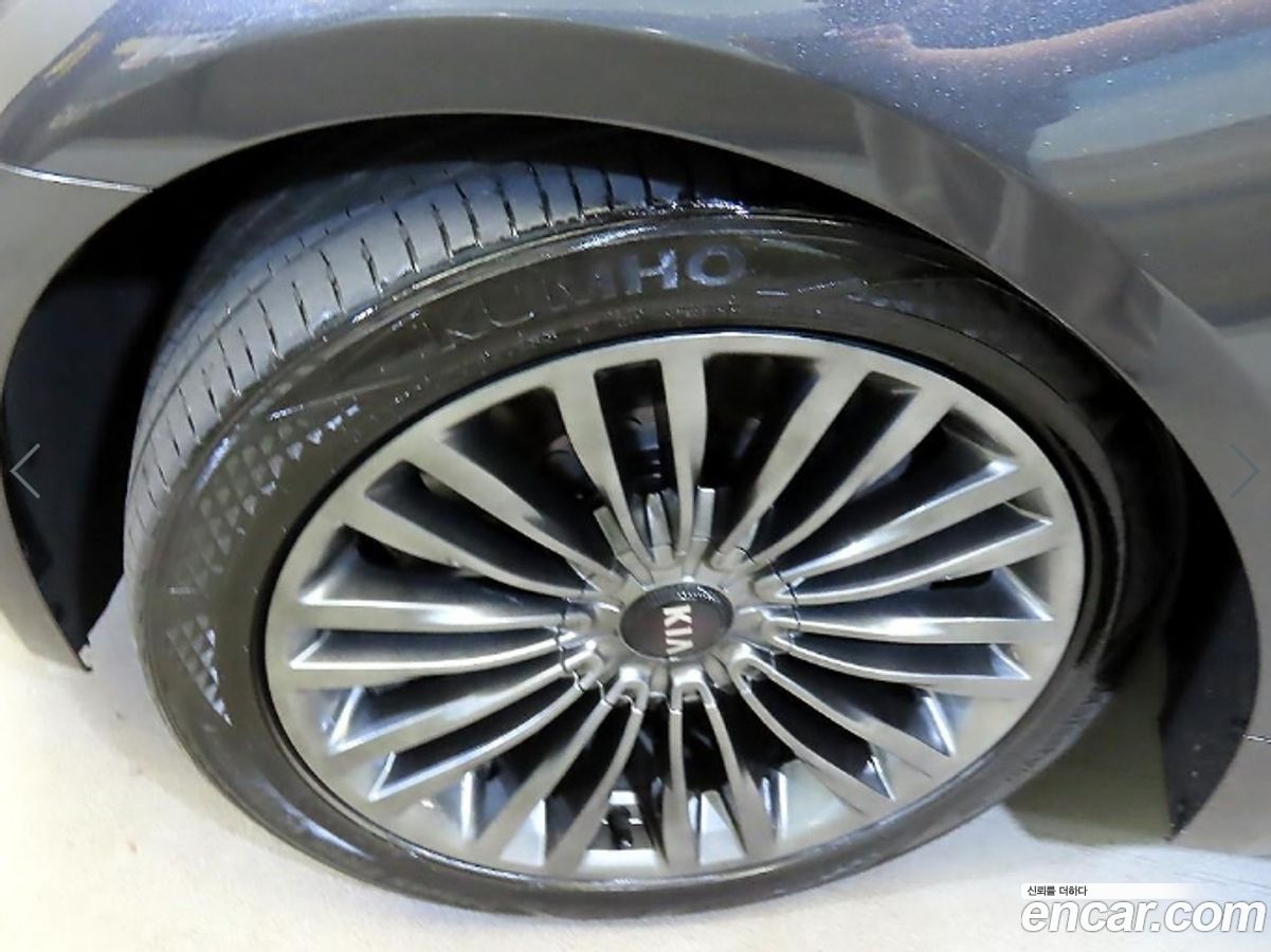 Kia K9