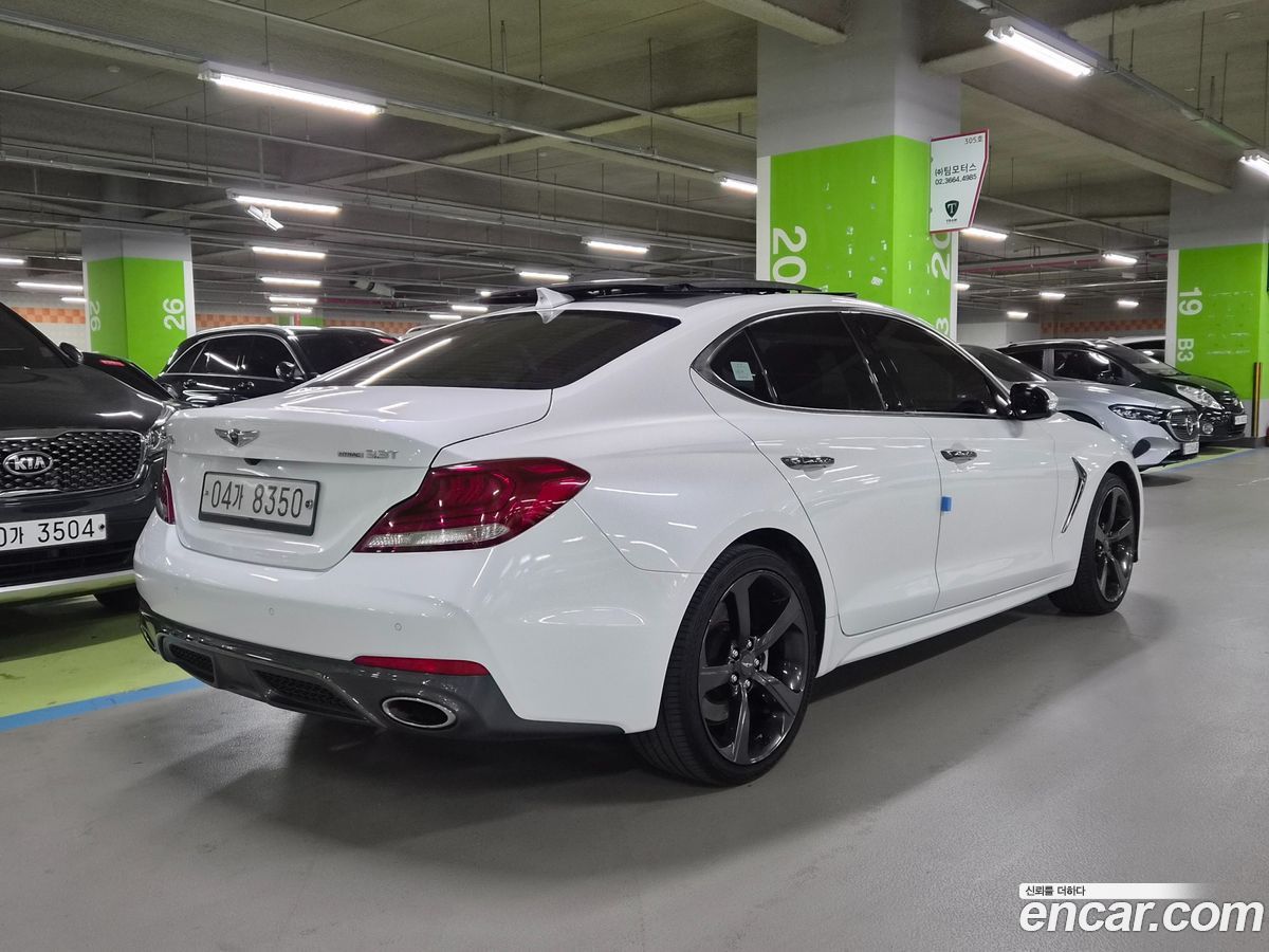 Genesis G70