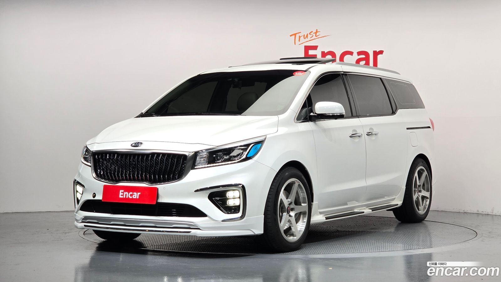 Kia Canival