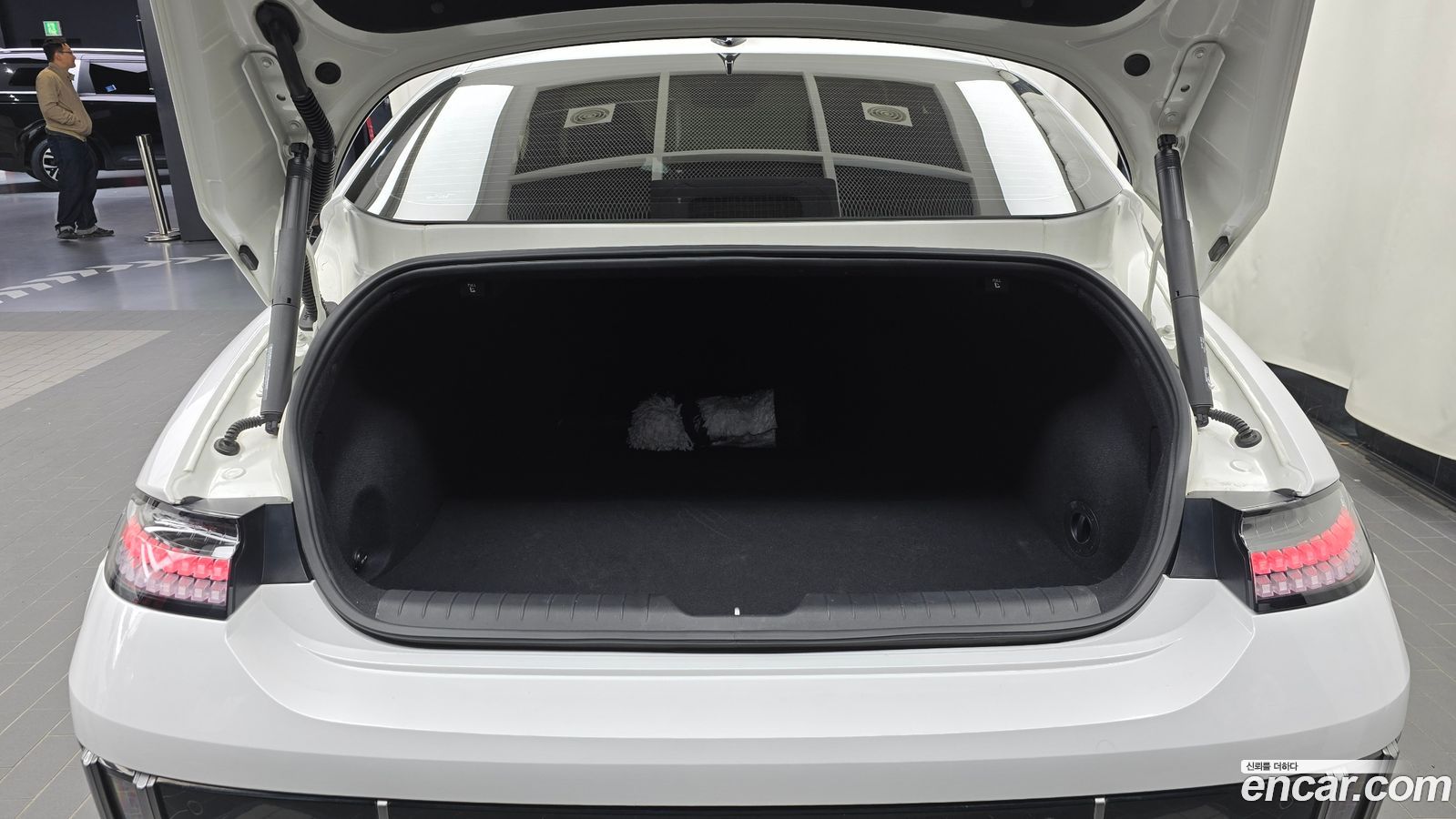 Hyundai Ioniq6