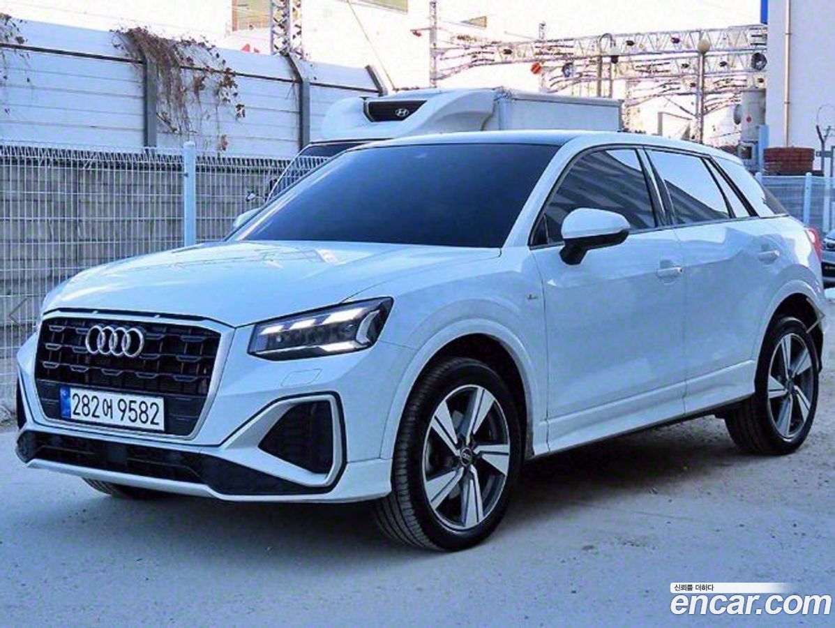 Audi Q2