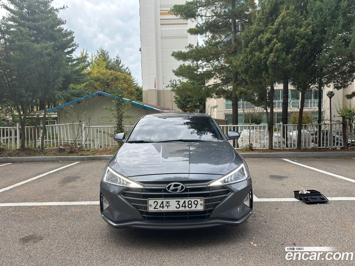 Hyundai AVANTE