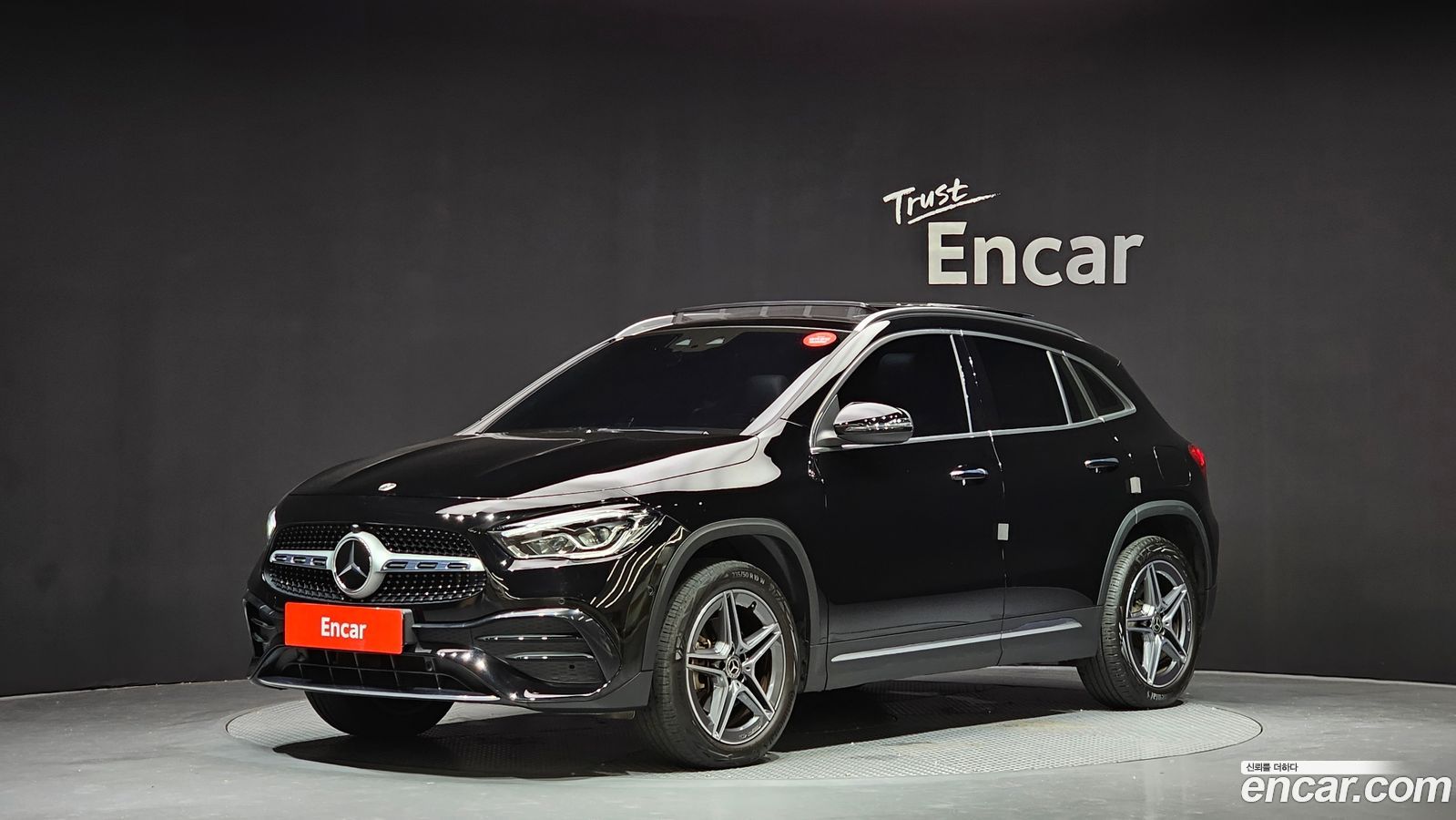 Mercedes-Benz GLA-Class