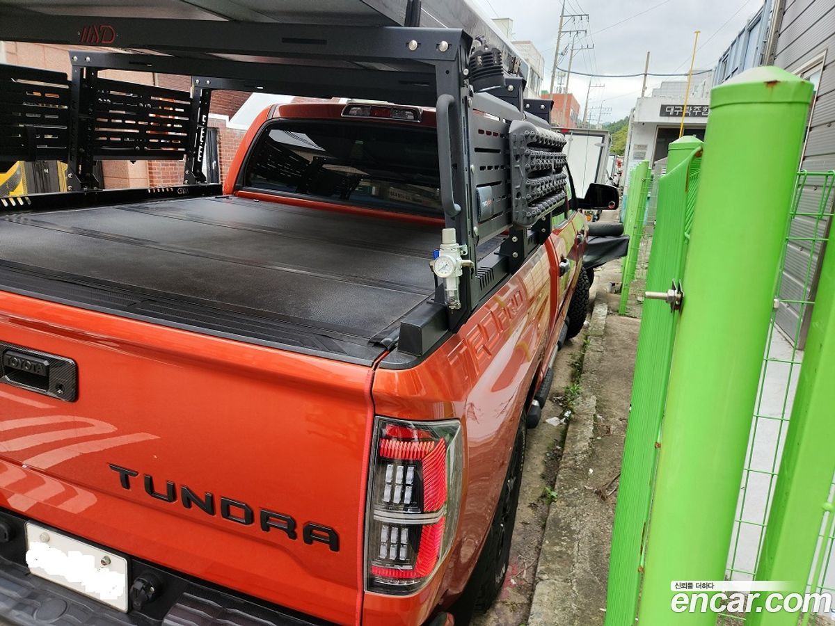 Toyota Tundra