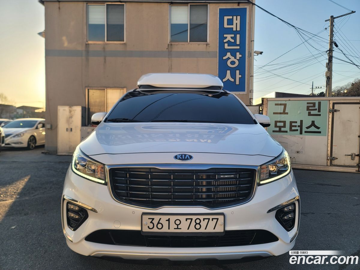 Kia Canival