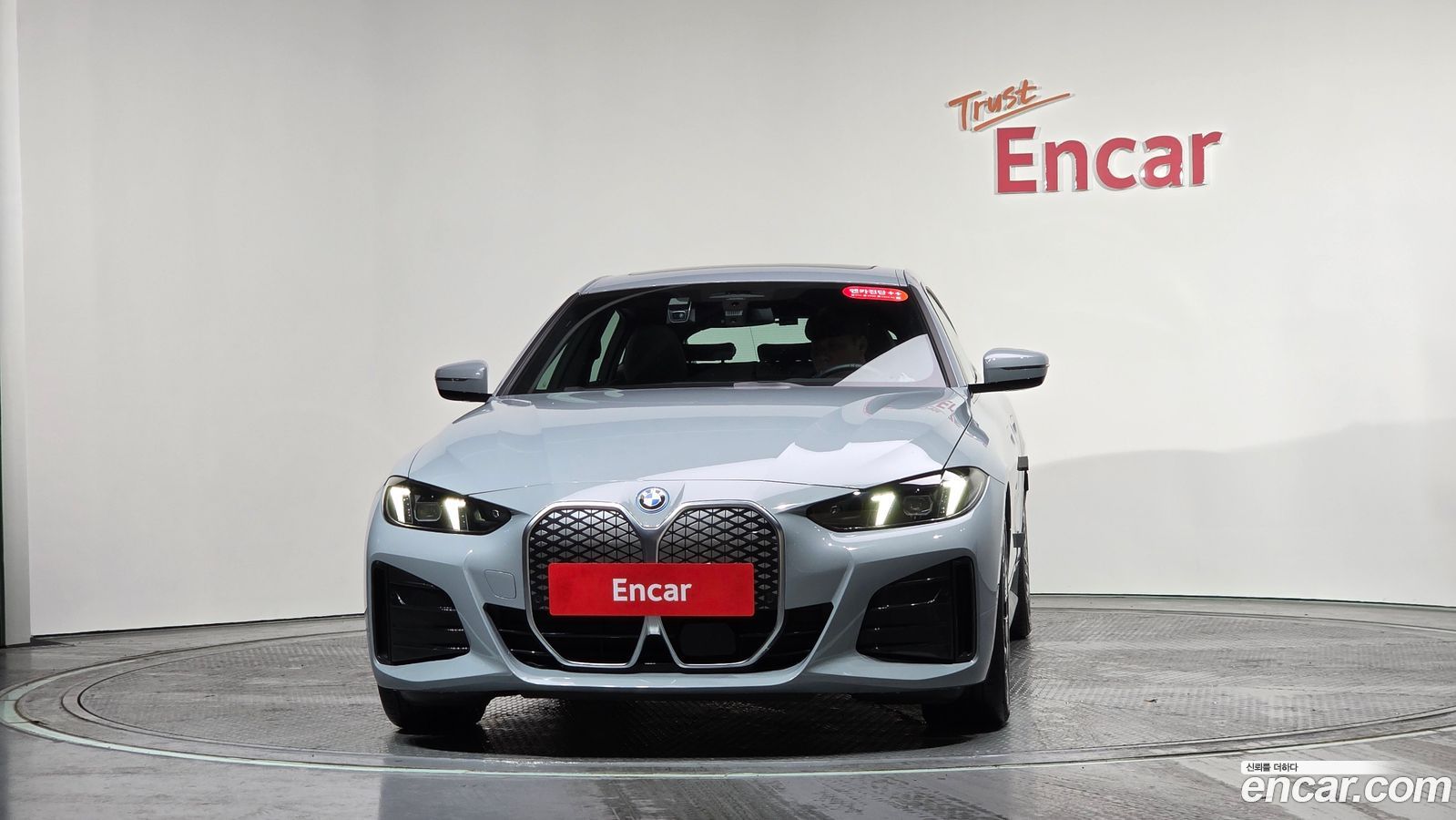 BMW i4